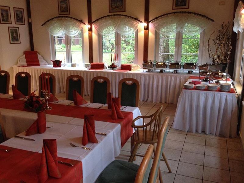 Hotel&Restaurant Zur Spreewälderin Golßen Exterior foto
